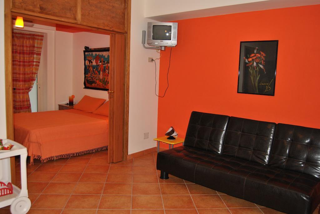 Aparthotel Fondaco Parrino Mare Letojanni